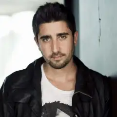 Alex Ubago