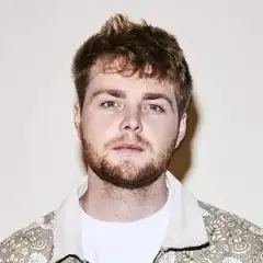 Alex Warren