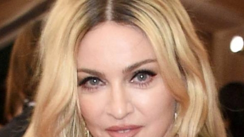 Madonna bate recorde na Billboard com "Ghostown"