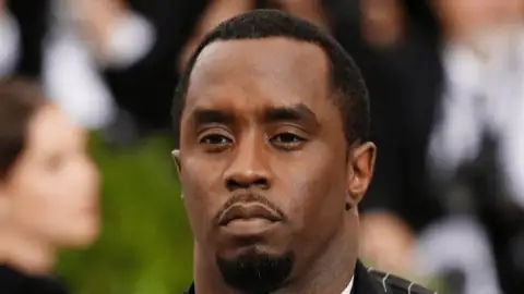 Diddy pede "misericórdia" a juiz antes do anúncio da sentença