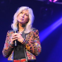 Maggie Macneal